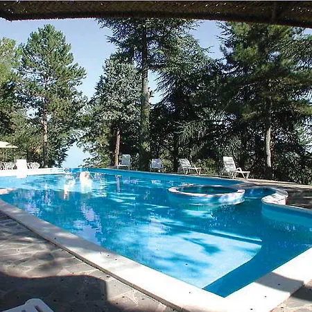 Colle Della Trinita 4*