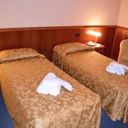 Hotel Colle Della Trinita 4*