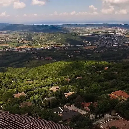 Colle Della Trinita Hotel