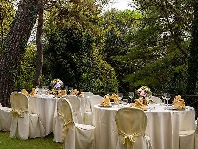 Colle Della Trinita Hotell