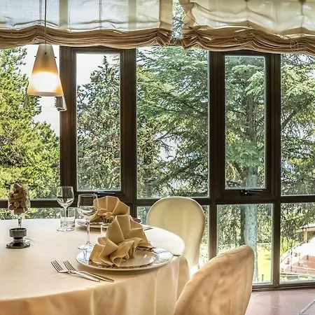 Ξενοδοχείο Colle Della Trinita 4*