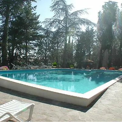 Colle Della Trinita Szálloda Perugia